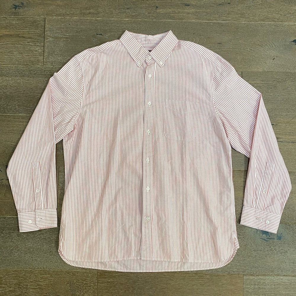 Banana Republic Men’s Red Stripe Button Up Shirt Size XL